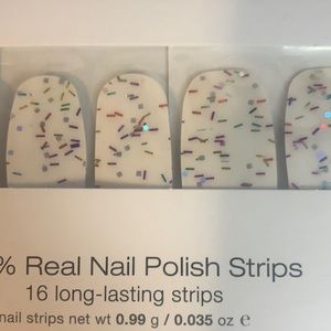 Color Street Nail Strips - Raise the Roof